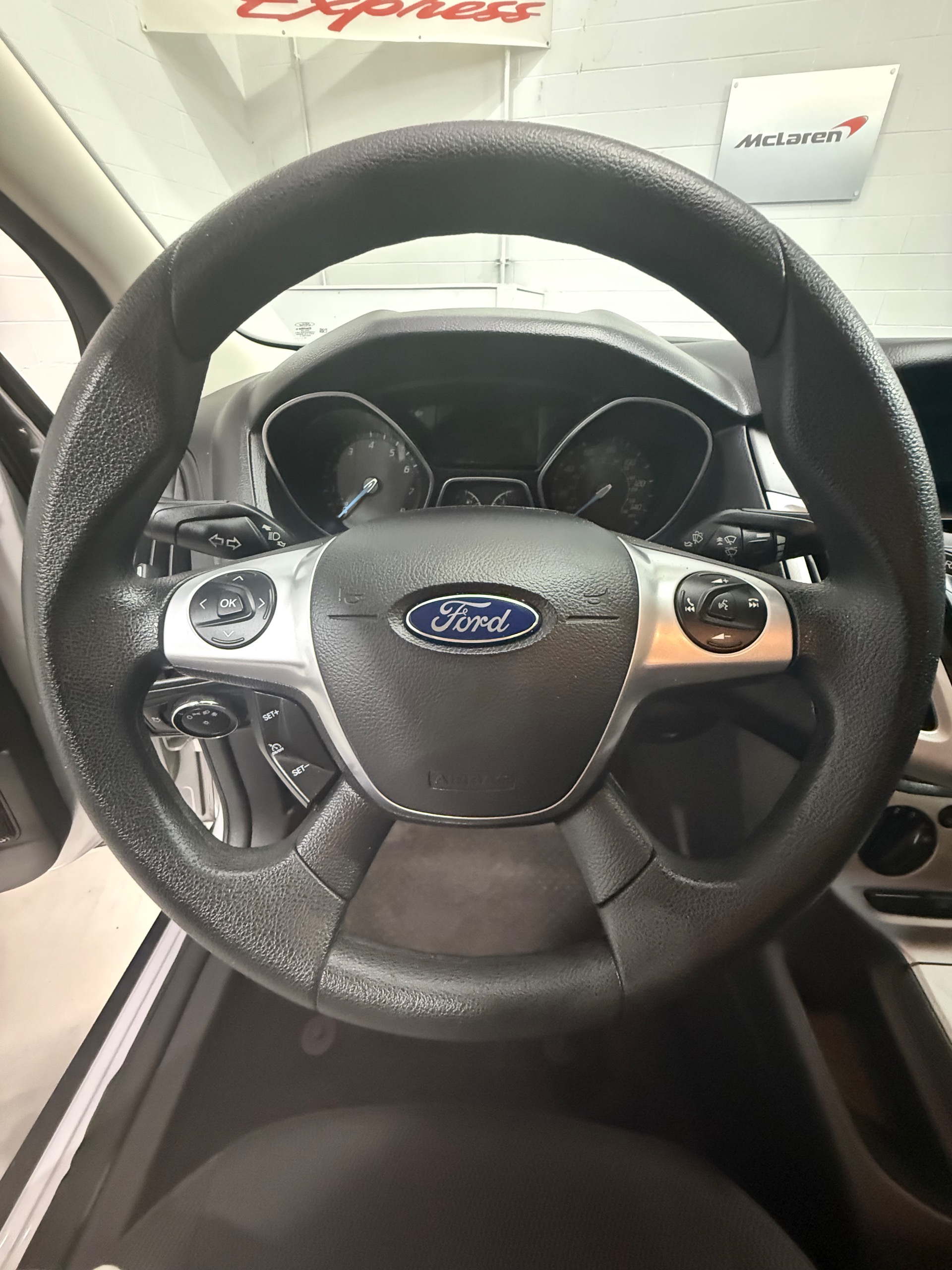 2014 Ford Focus SE - Photo 12