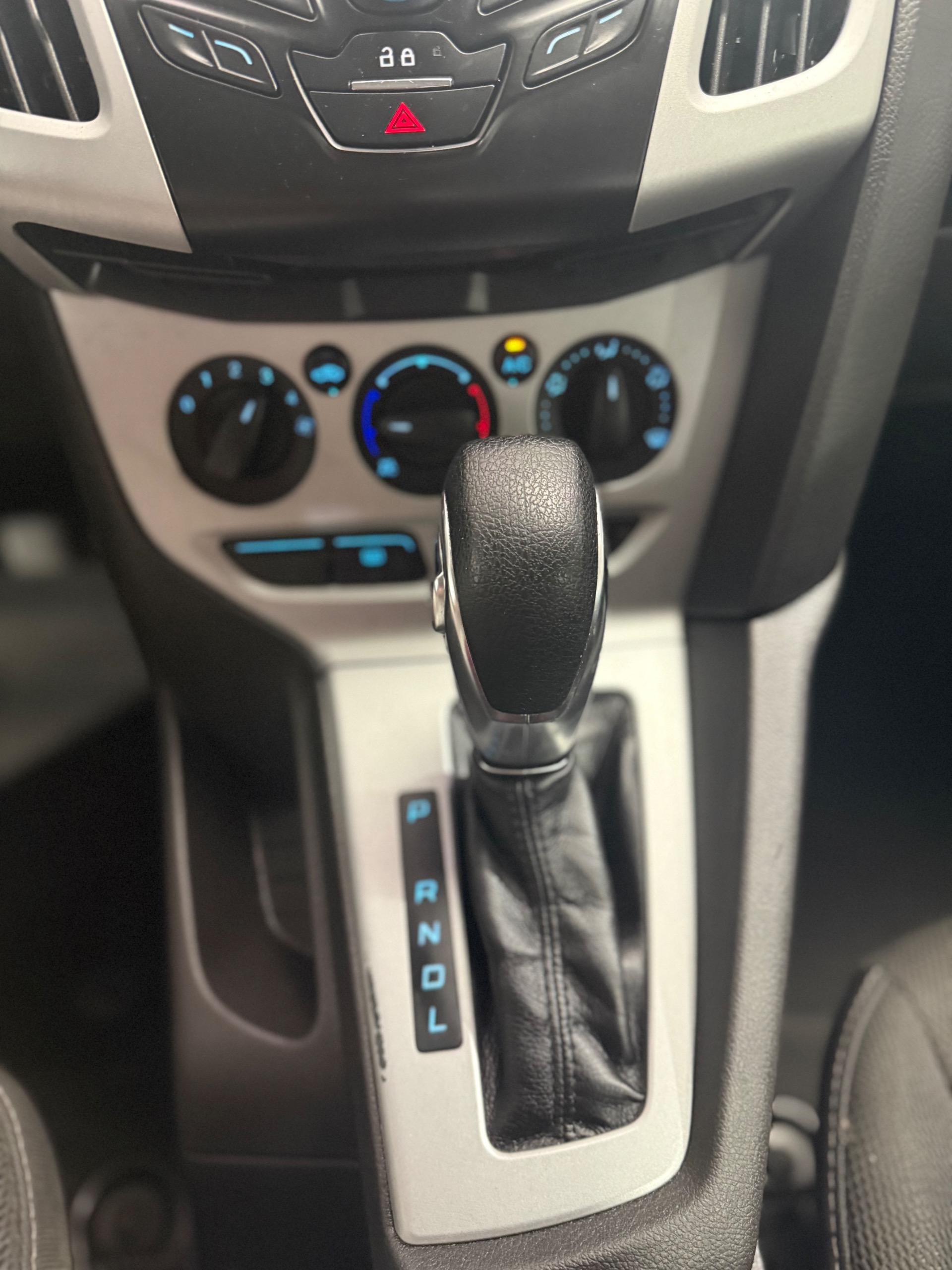 2014 Ford Focus SE - Photo 22