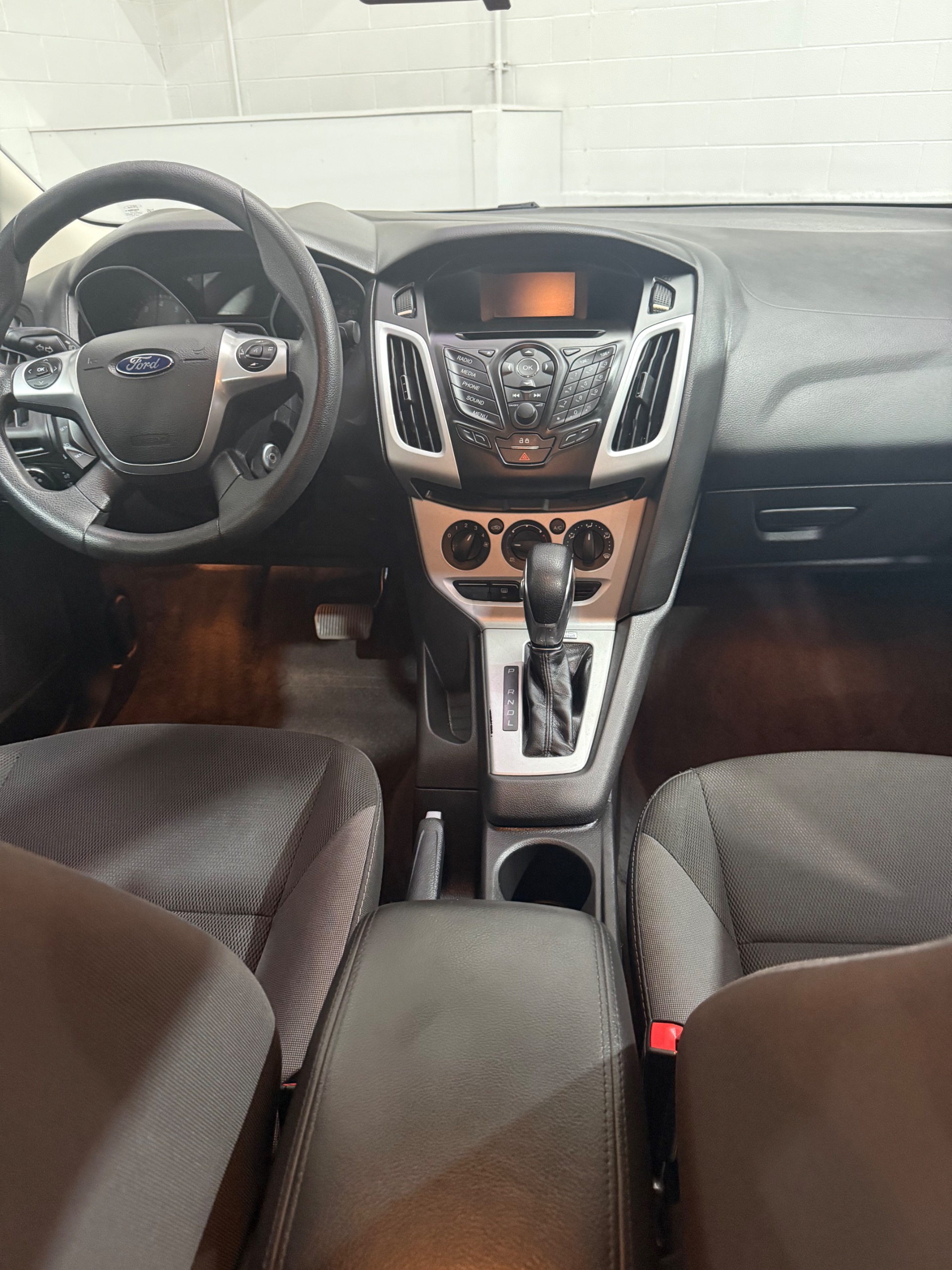 2014 Ford Focus SE - Photo 27