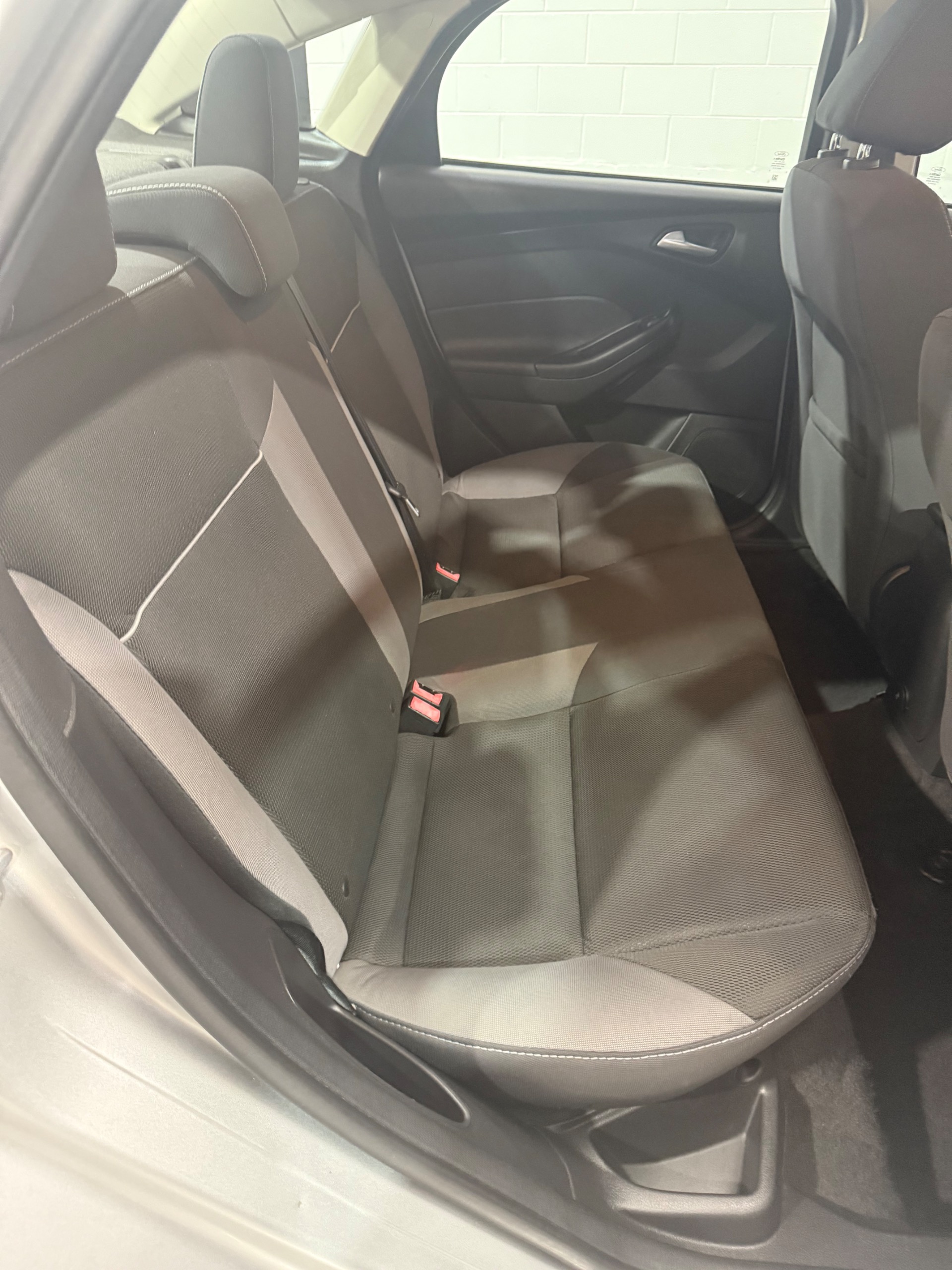 2014 Ford Focus SE - Photo 30