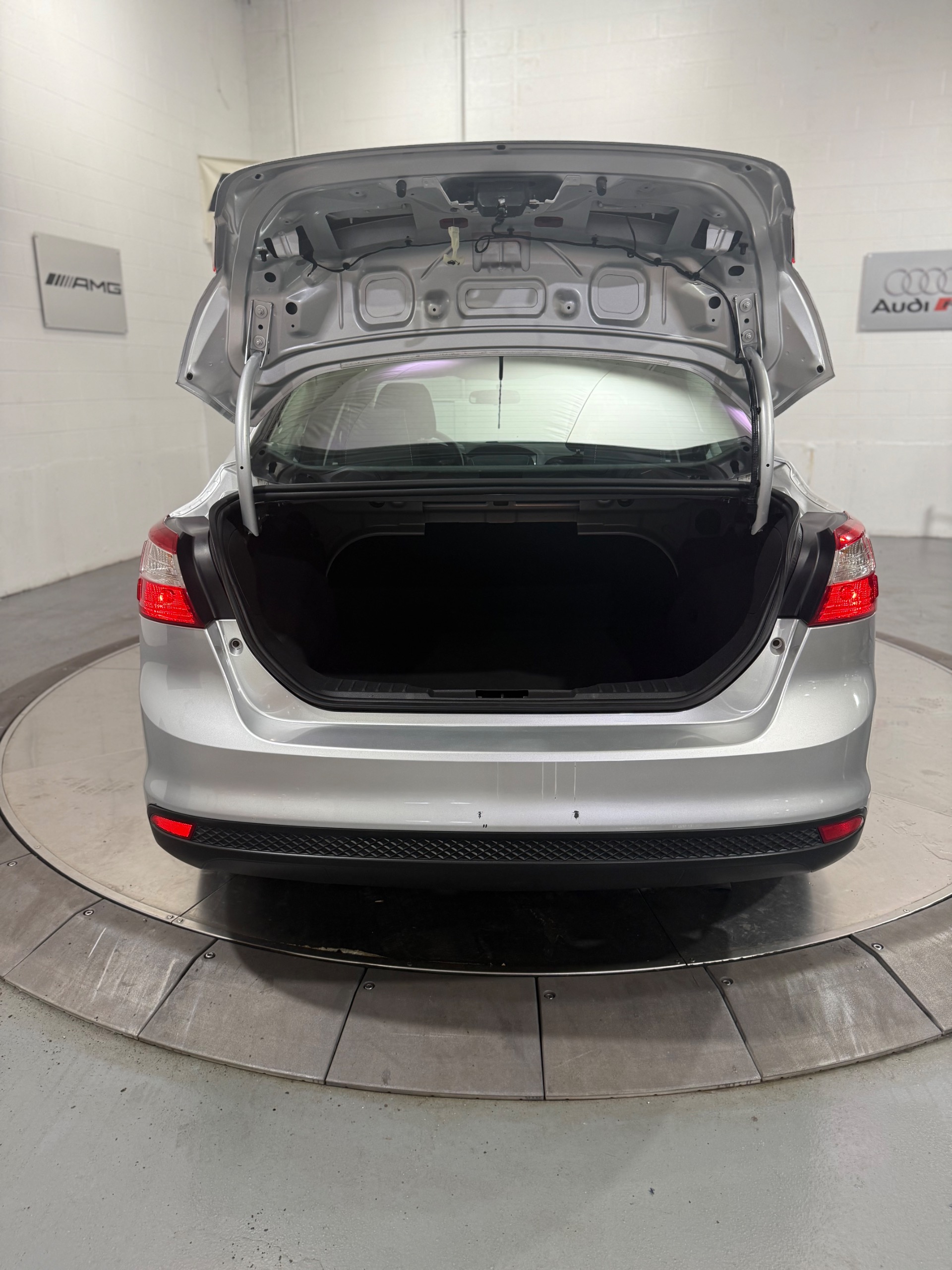 2014 Ford Focus SE - Photo 34