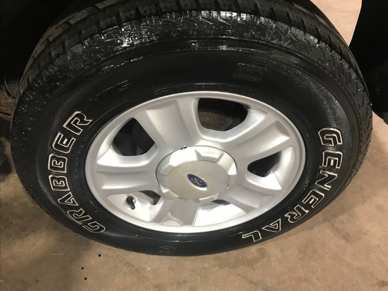 Used-2001-Ford-Escape-XLT