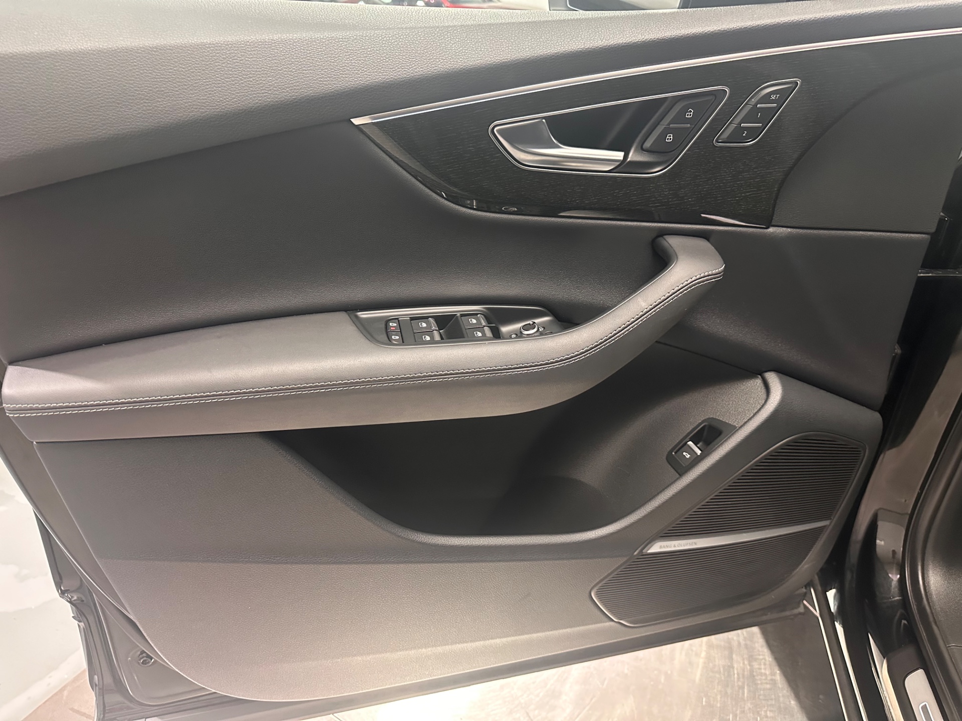 2025 Audi Q7 Premium Plus - Photo 9