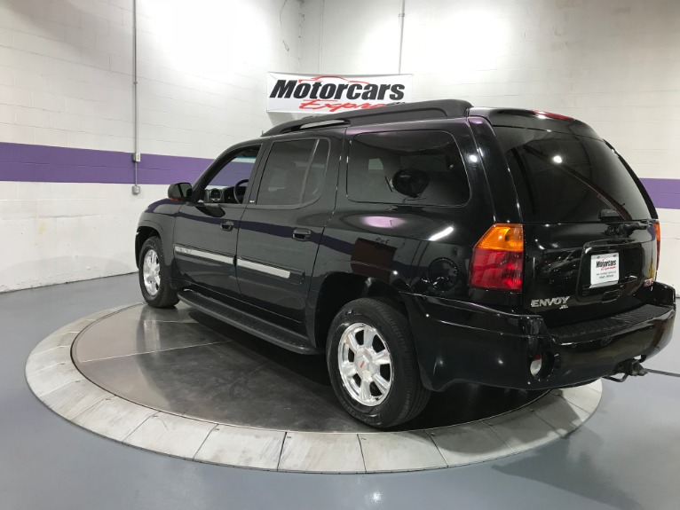 Used-2004-GMC-Envoy-XL-SLT-4X4