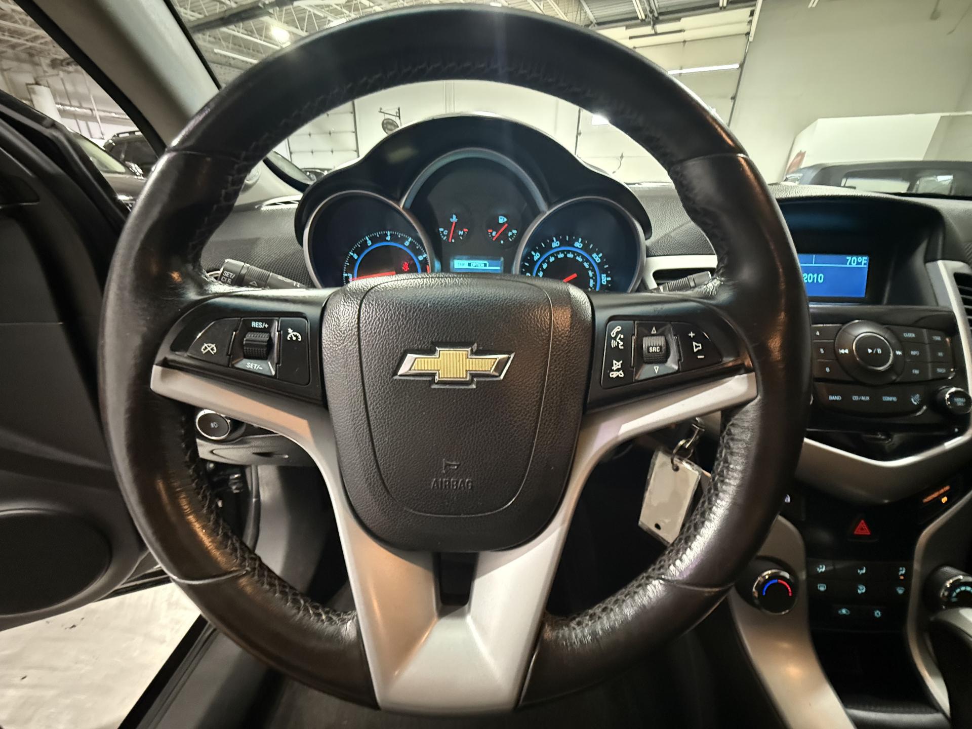 2013 Chevrolet Cruze photo 8