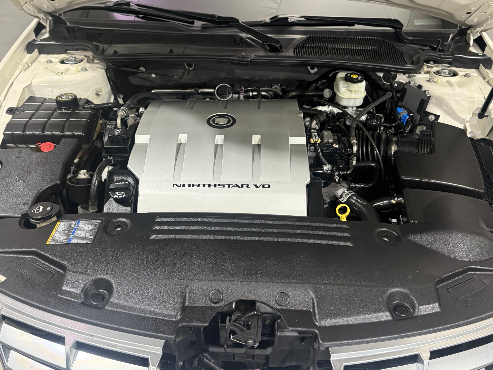 2008 Cadillac DTS Luxury photo 36