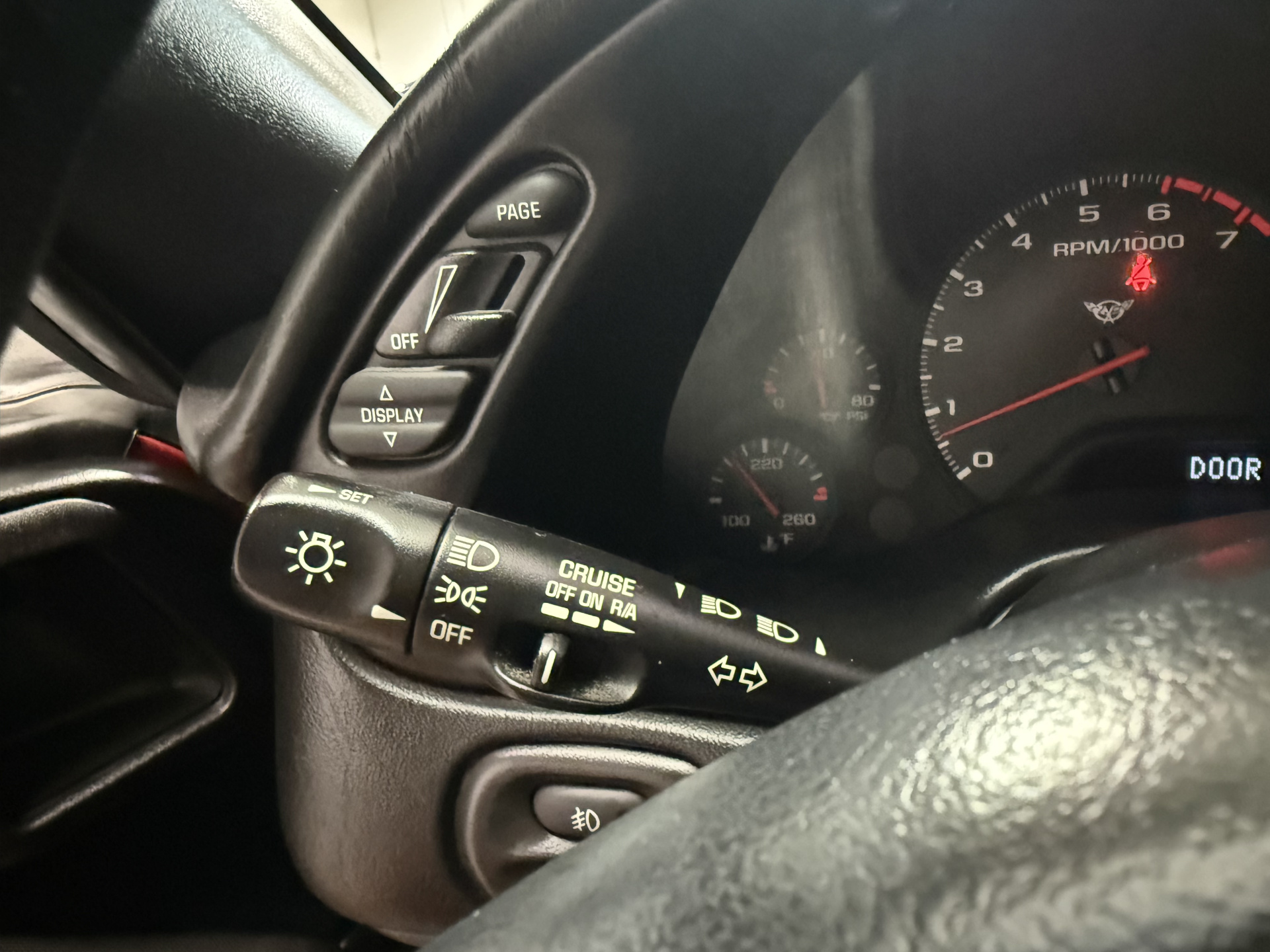2004 Chevrolet Corvette photo 12