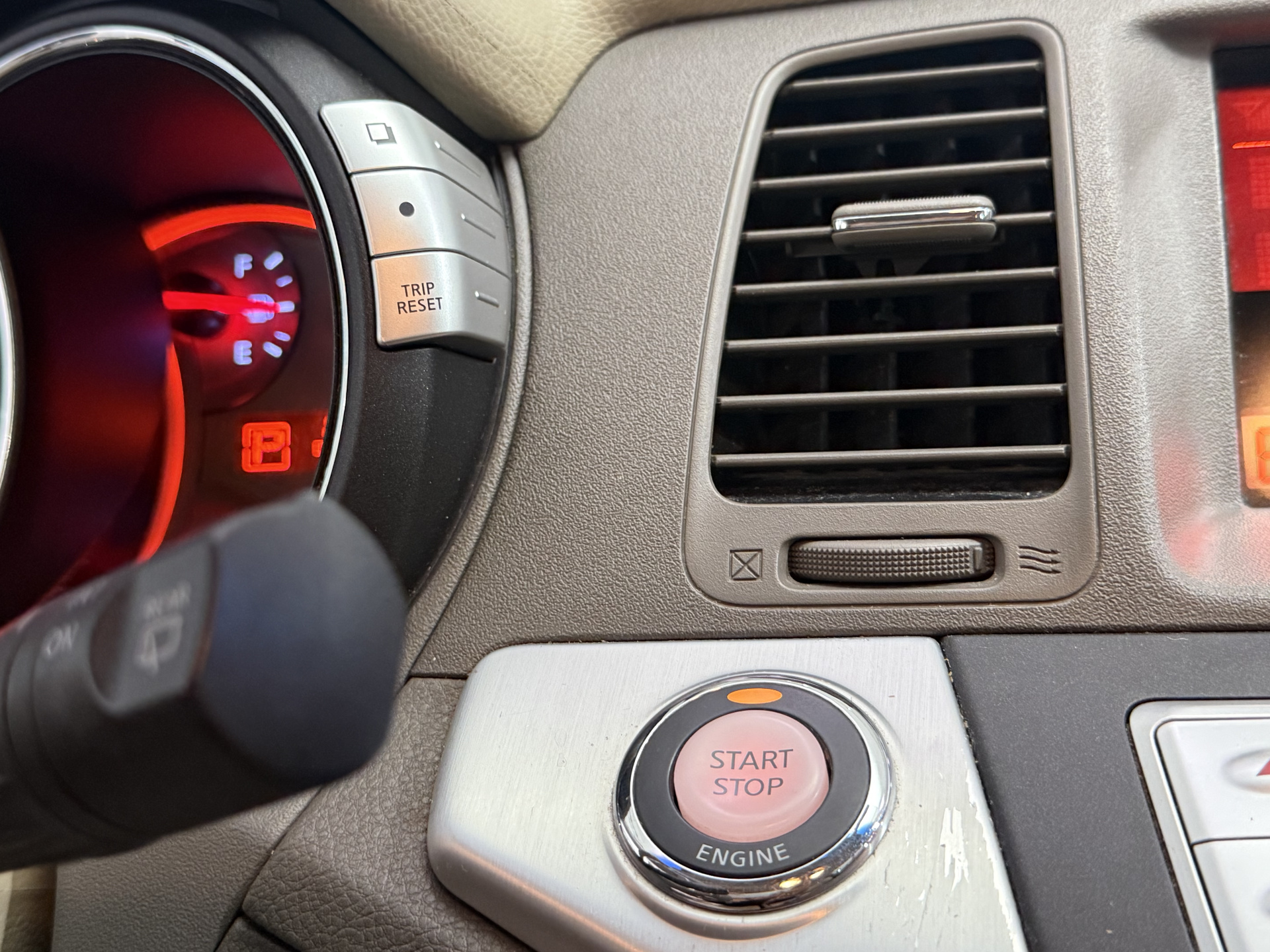 2009 Nissan Murano photo 17
