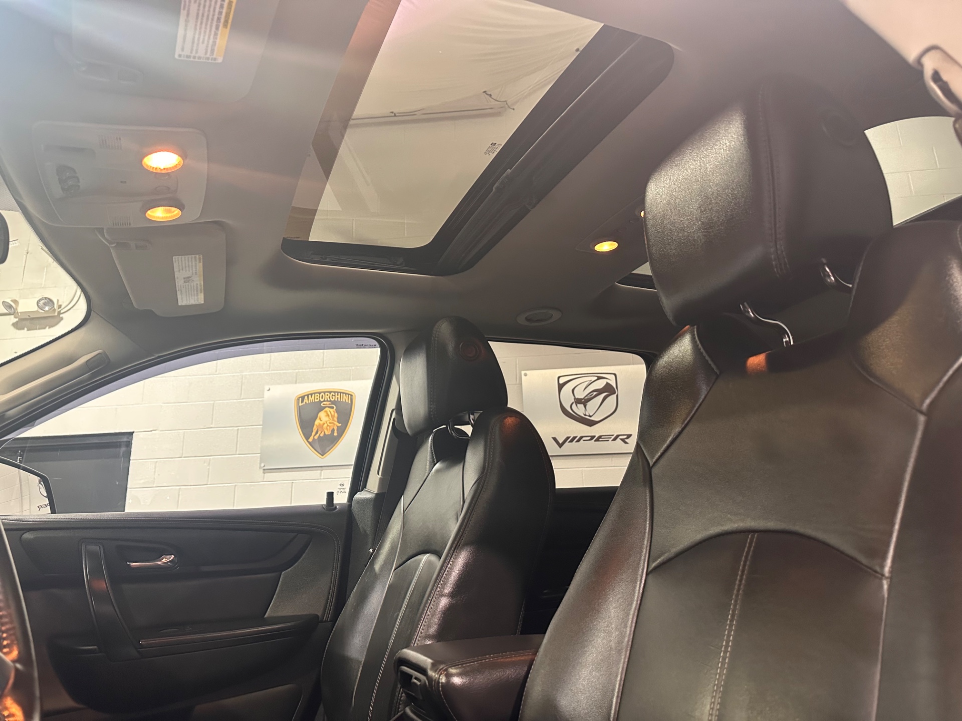 2016 Chevrolet Traverse 2LT - Photo 12