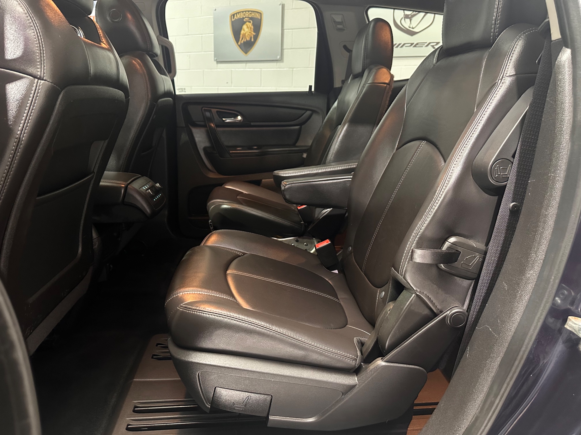 2016 Chevrolet Traverse 2LT - Photo 24
