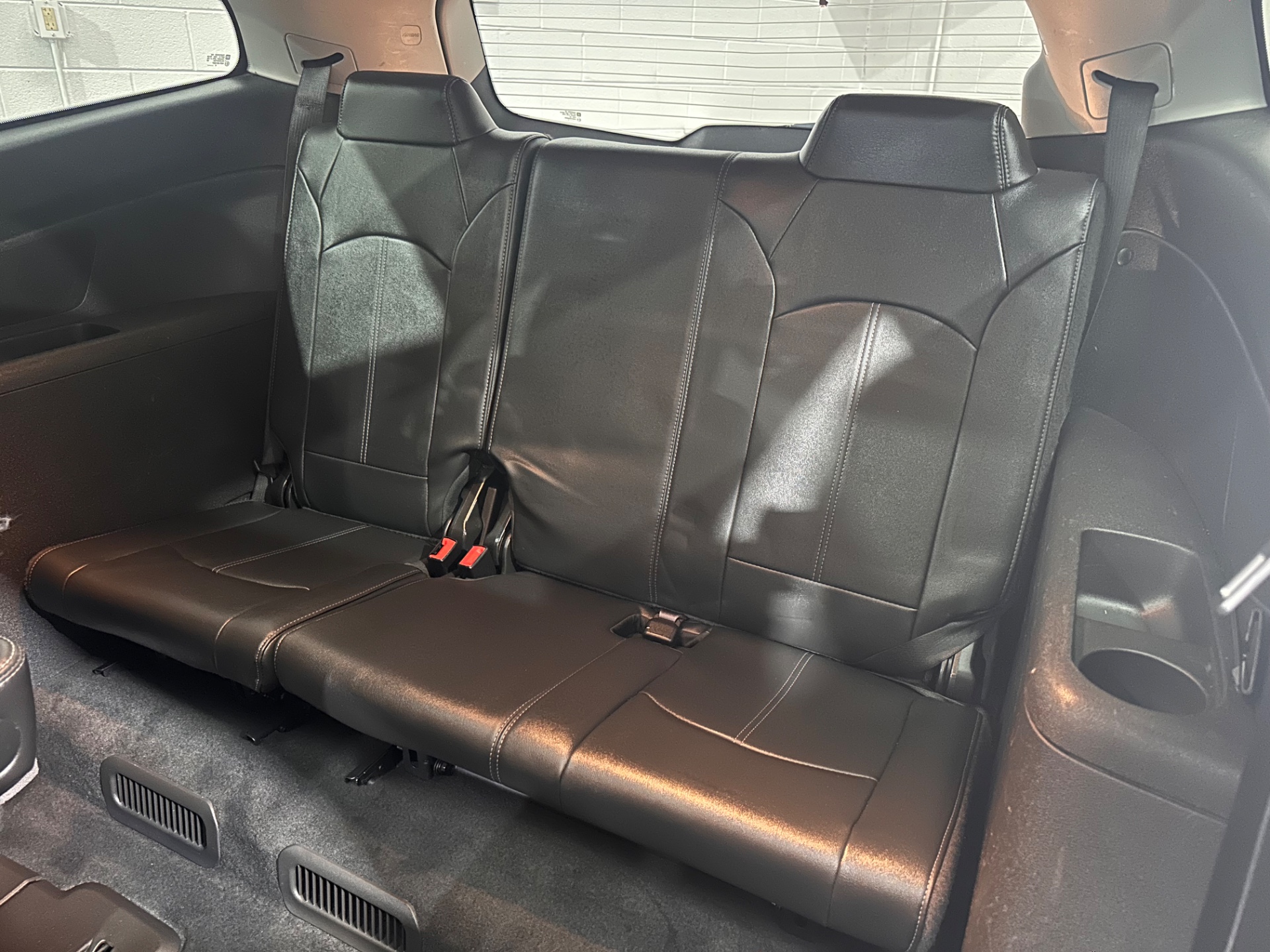 2016 Chevrolet Traverse 2LT - Photo 26