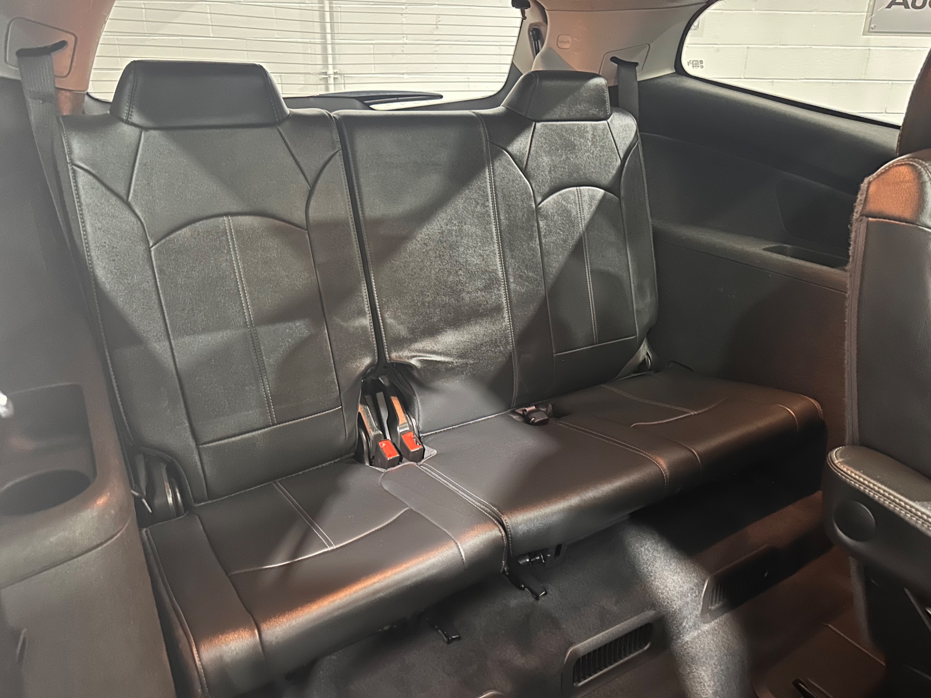 2016 Chevrolet Traverse 2LT - Photo 31