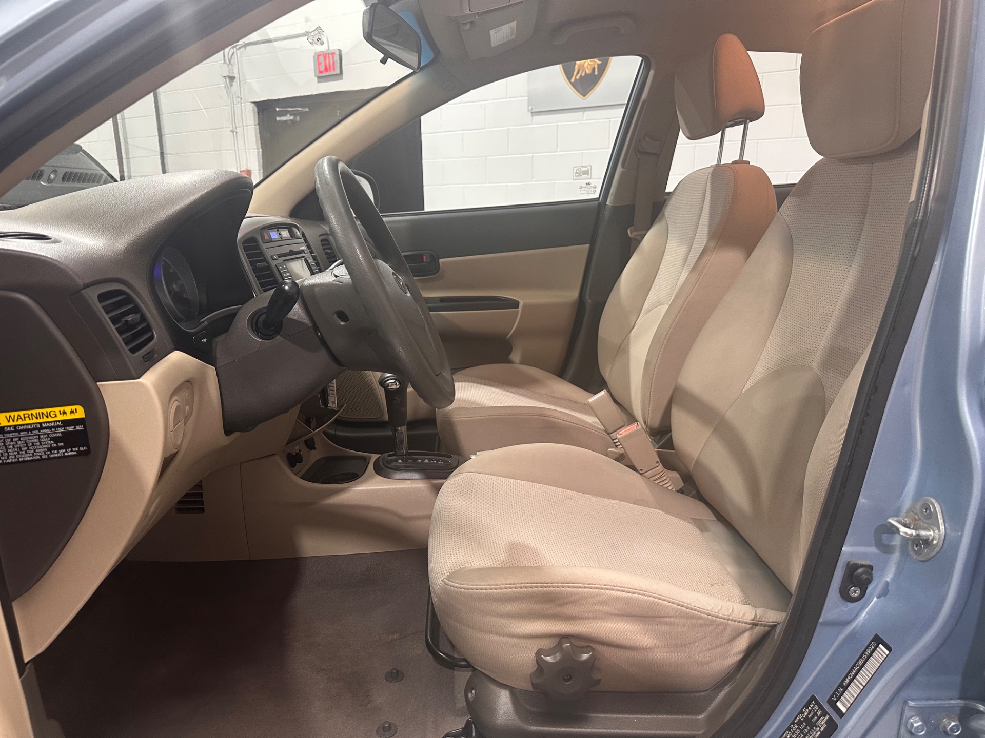 2011 Hyundai Accent GLS - Photo 10