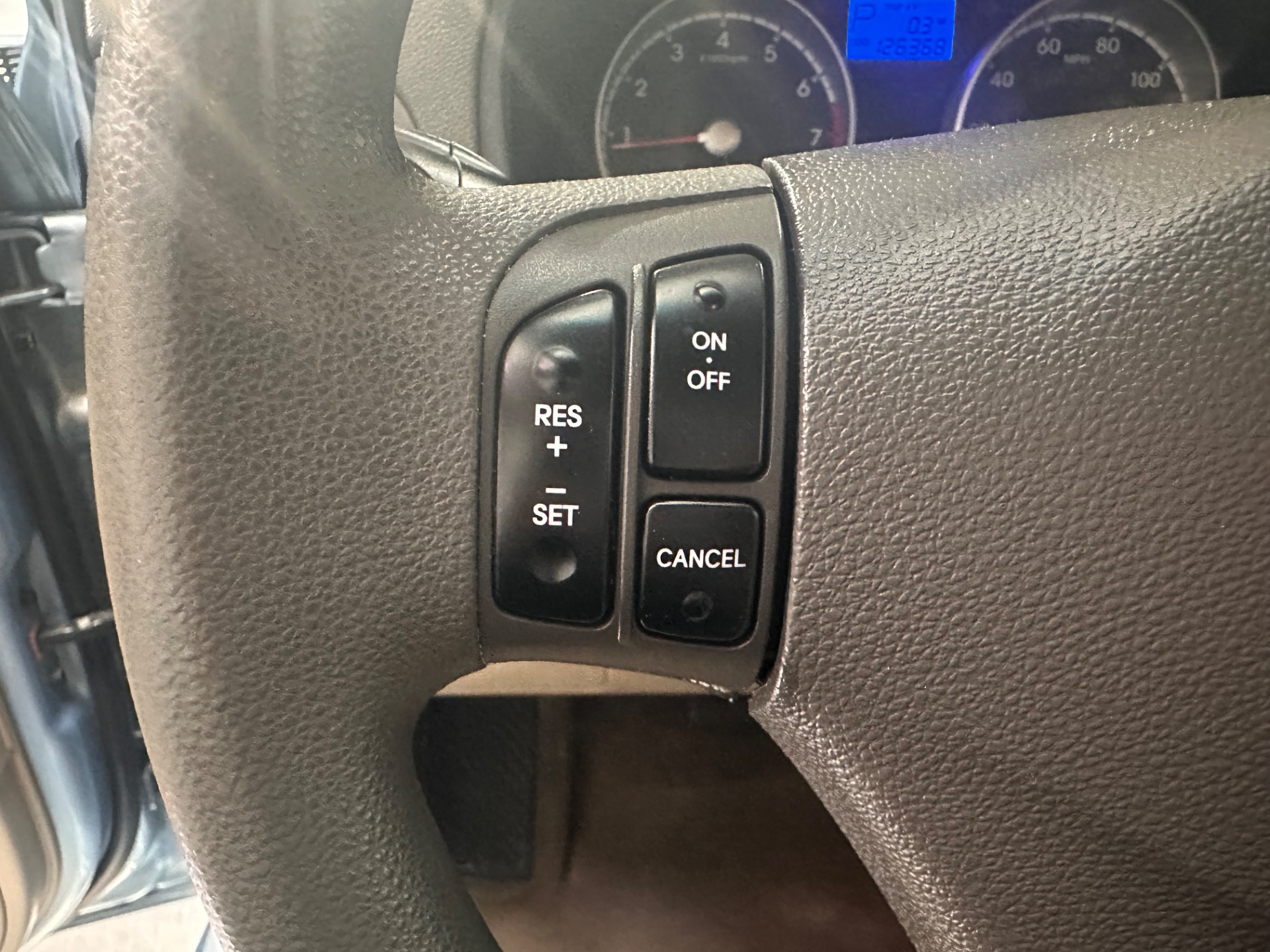 2011 Hyundai Accent GLS - Photo 12