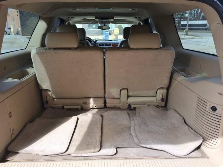 Used-2010-Chevrolet-Suburban-LTZ-1500-4x4-4dr-SUV