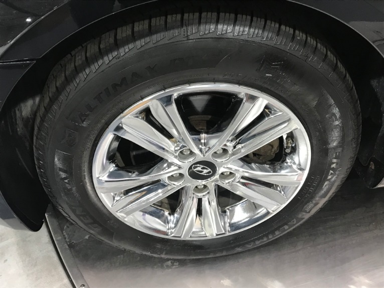 Used-2012-Hyundai-Sonata-GLS