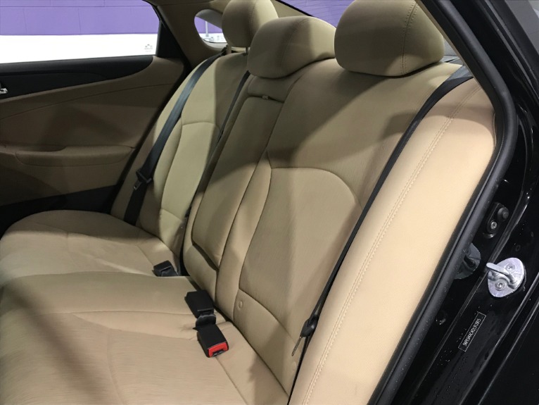 Used-2012-Hyundai-Sonata-GLS