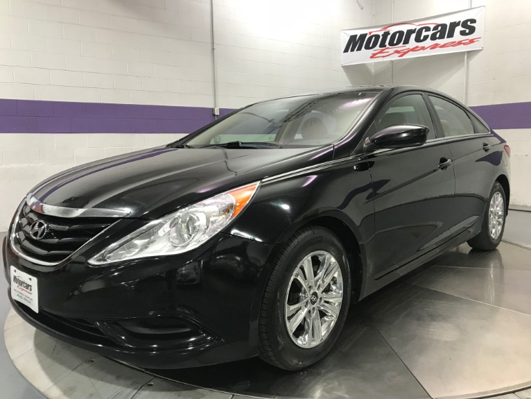 Used-2012-Hyundai-Sonata-GLS