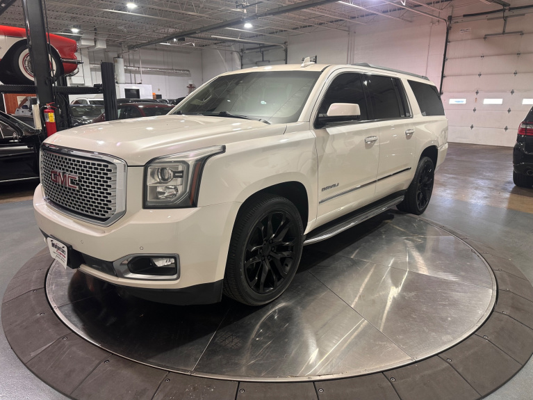 2015 GMC Yukon XL Denali's photo