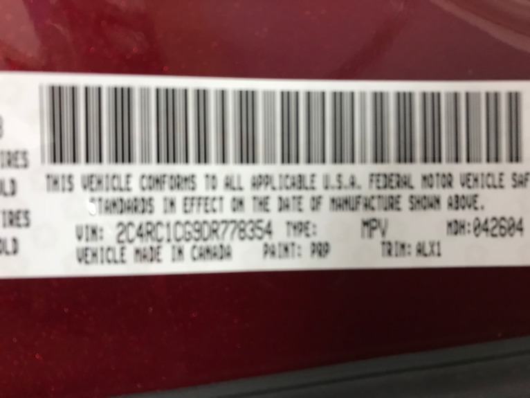 Used-2013-Chrysler-Town-and-Country-Touring-L
