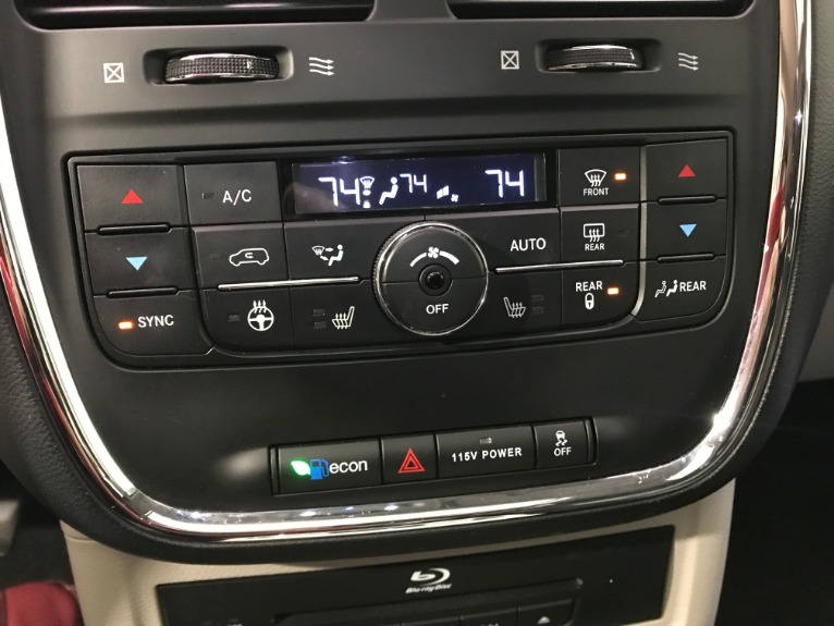 Used-2013-Chrysler-Town-and-Country-Touring-L