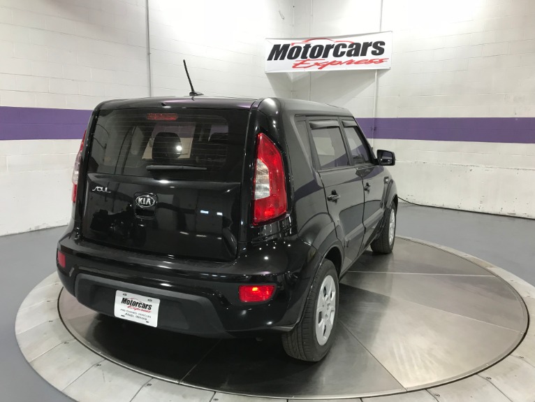 Used-2013-Kia-Soul-6-Speed-Manual