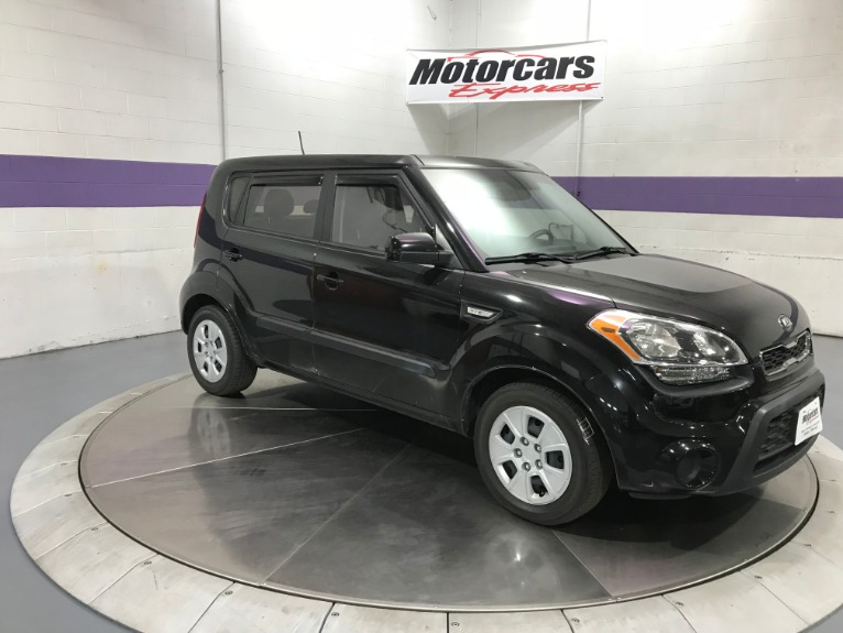Used-2013-Kia-Soul-6-Speed-Manual