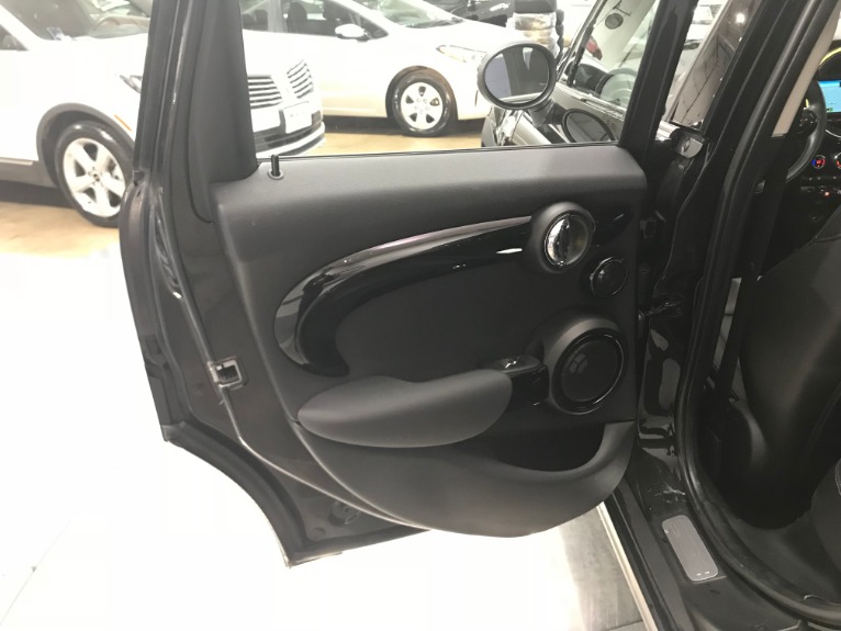 Used-2016-MINI-Hardtop-4-Door-Cooper-S