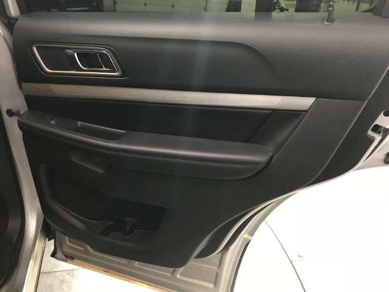 Used-2016-Ford-Explorer-XLT-AWD