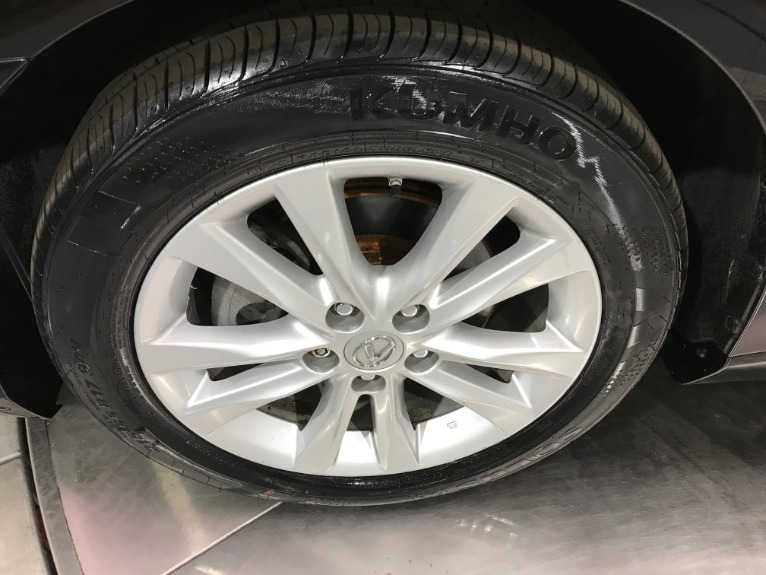 Used-2012-Lexus-ES-350