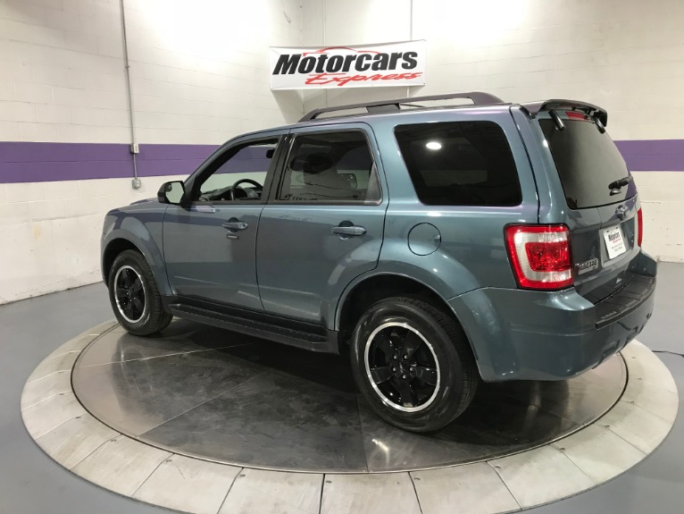 Used-2011-Ford-Escape-XLT
