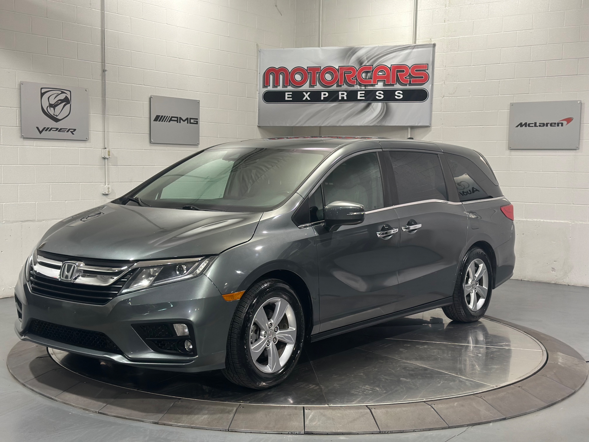 2018 Honda Odyssey EX-L with RES & Navigation's photo