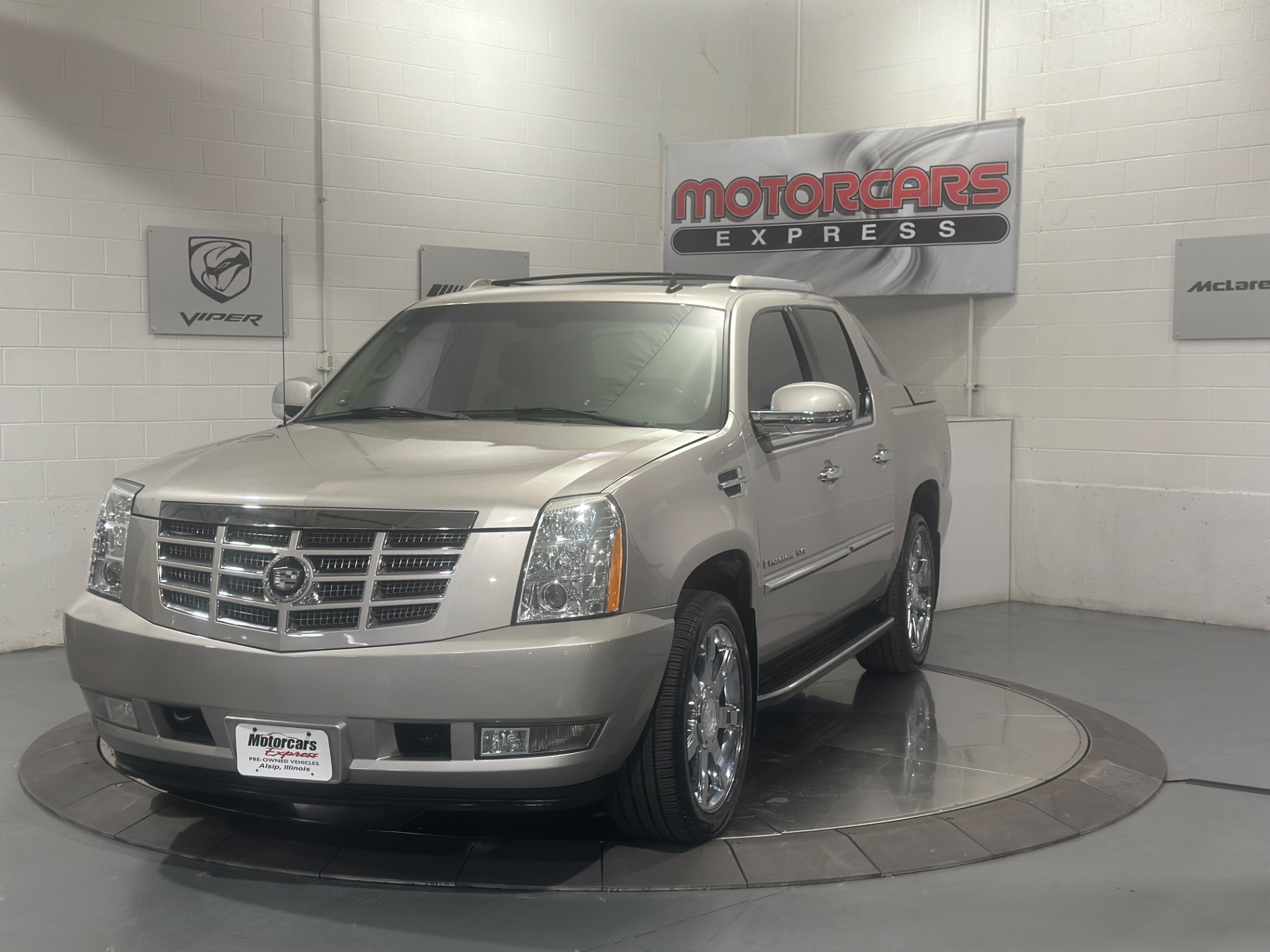2007 Cadillac Escalade EXT's photo