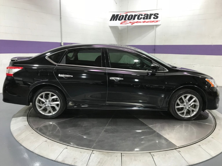 Used-2014-Nissan-Sentra-SR