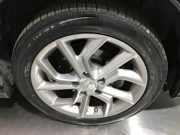 Used-2014-Nissan-Sentra-SR