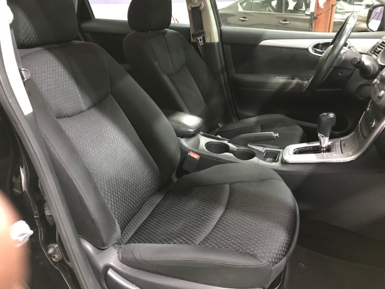 Used-2014-Nissan-Sentra-SR