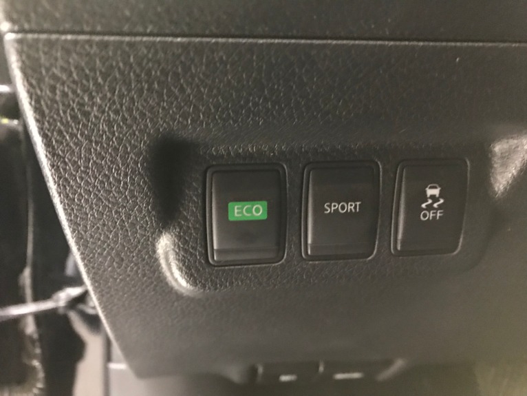 Used-2014-Nissan-Sentra-SR