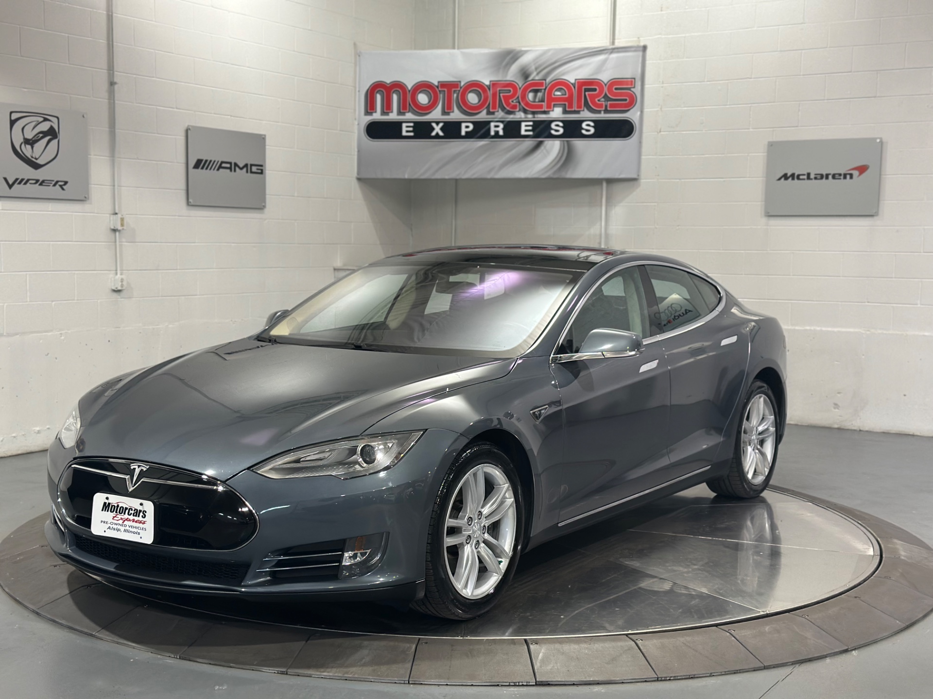 2013 Tesla Model S 60 kWh's photo