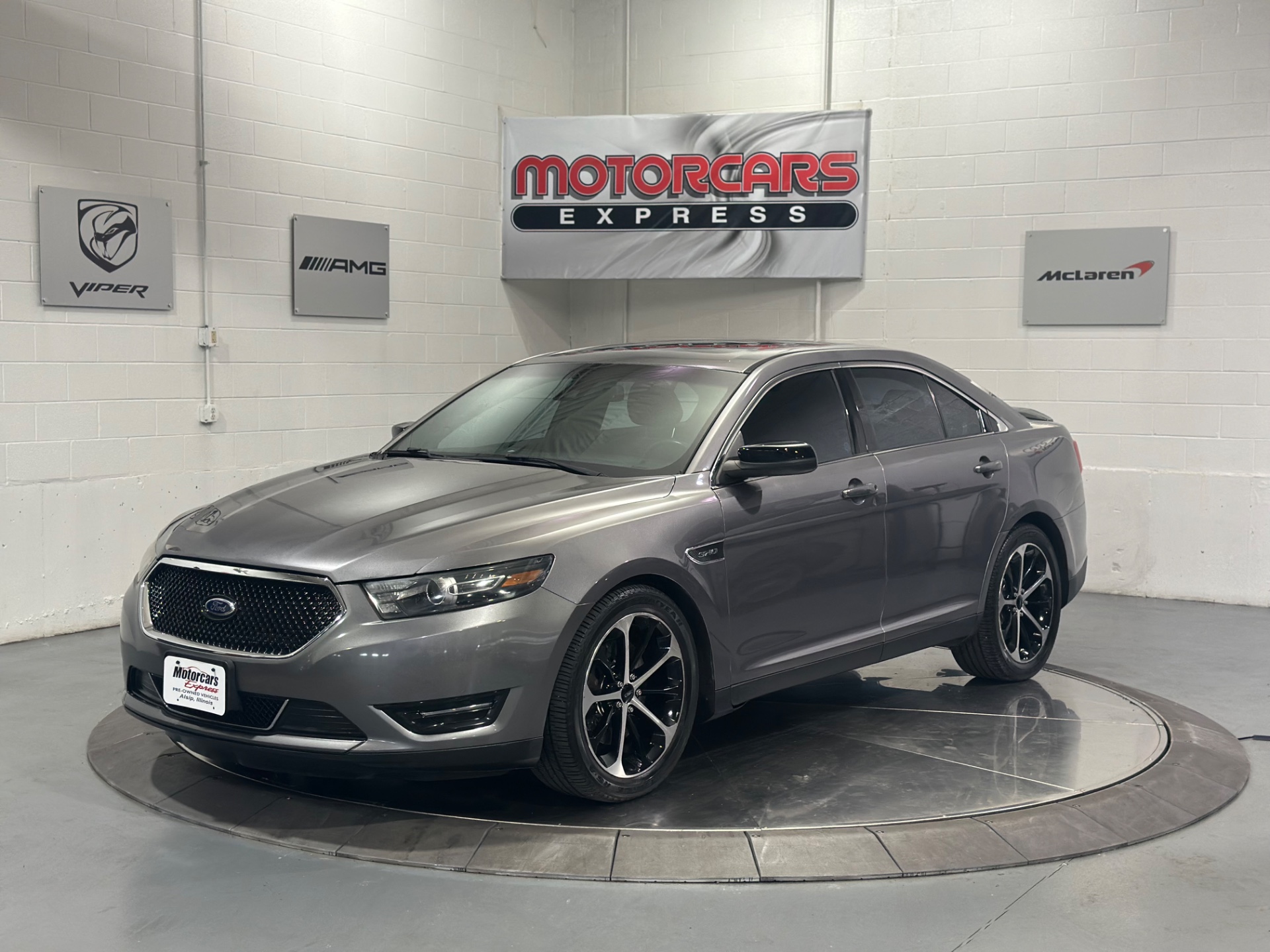 2014 Ford Taurus SHO AWD's photo