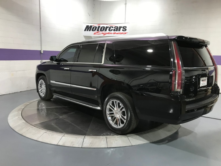 Used-2015-Cadillac-Escalade-ESV