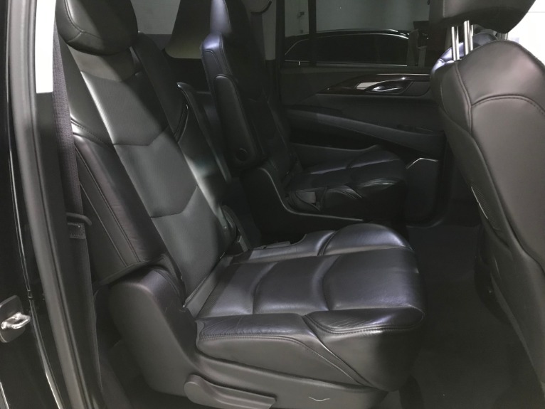 Used-2015-Cadillac-Escalade-ESV