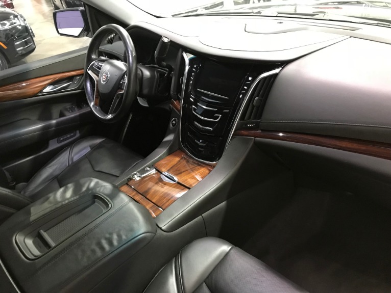 Used-2015-Cadillac-Escalade-ESV