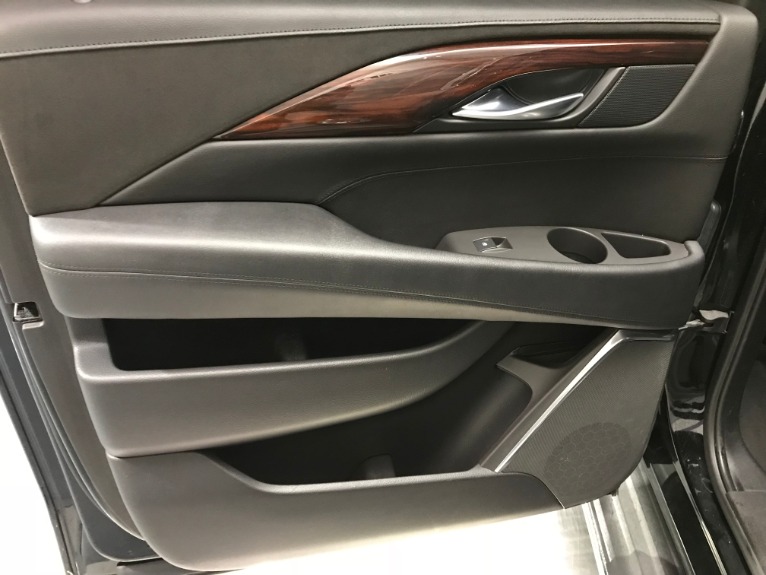 Used-2015-Cadillac-Escalade-ESV