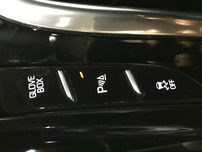 Used-2015-Cadillac-Escalade-ESV