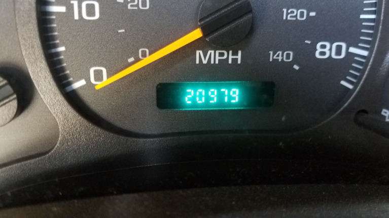 Used-2004-GMC-C6500-TRUCK-C6C042
