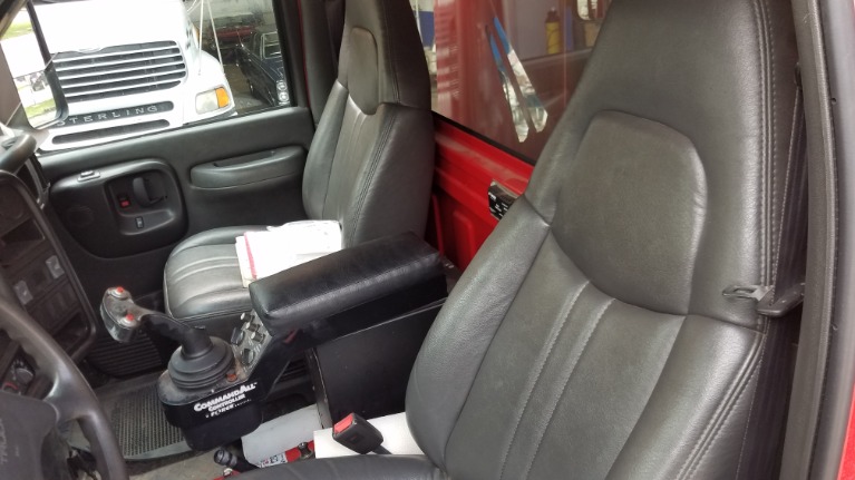 Used-2004-GMC-C6500-TRUCK-C6C042