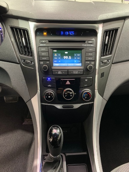 Used-2014-Hyundai-Sonata-GLS