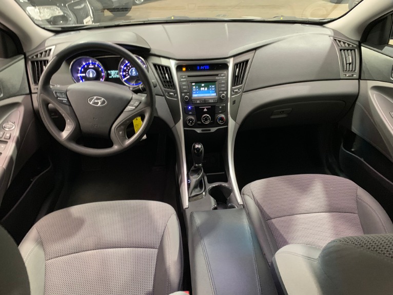 Used-2014-Hyundai-Sonata-GLS