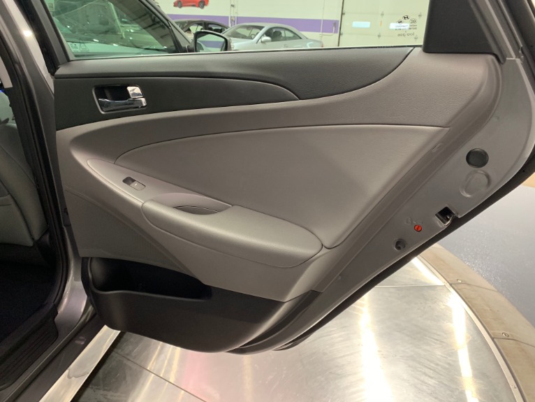 Used-2014-Hyundai-Sonata-GLS