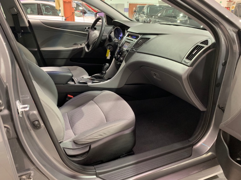 Used-2014-Hyundai-Sonata-GLS